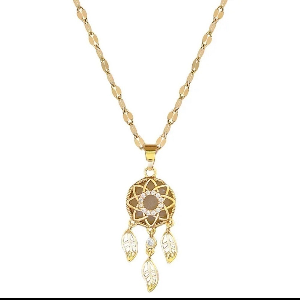 18K Gold Dream Catcher With Feathers Tassels and Diamond Accents - Picture 3 of 8